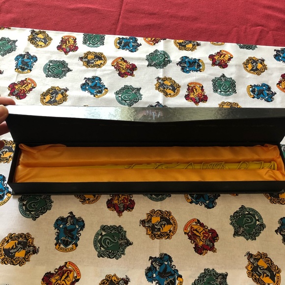 Harry Potter Hermione Wands (2 wands) - Picture 3 of 5